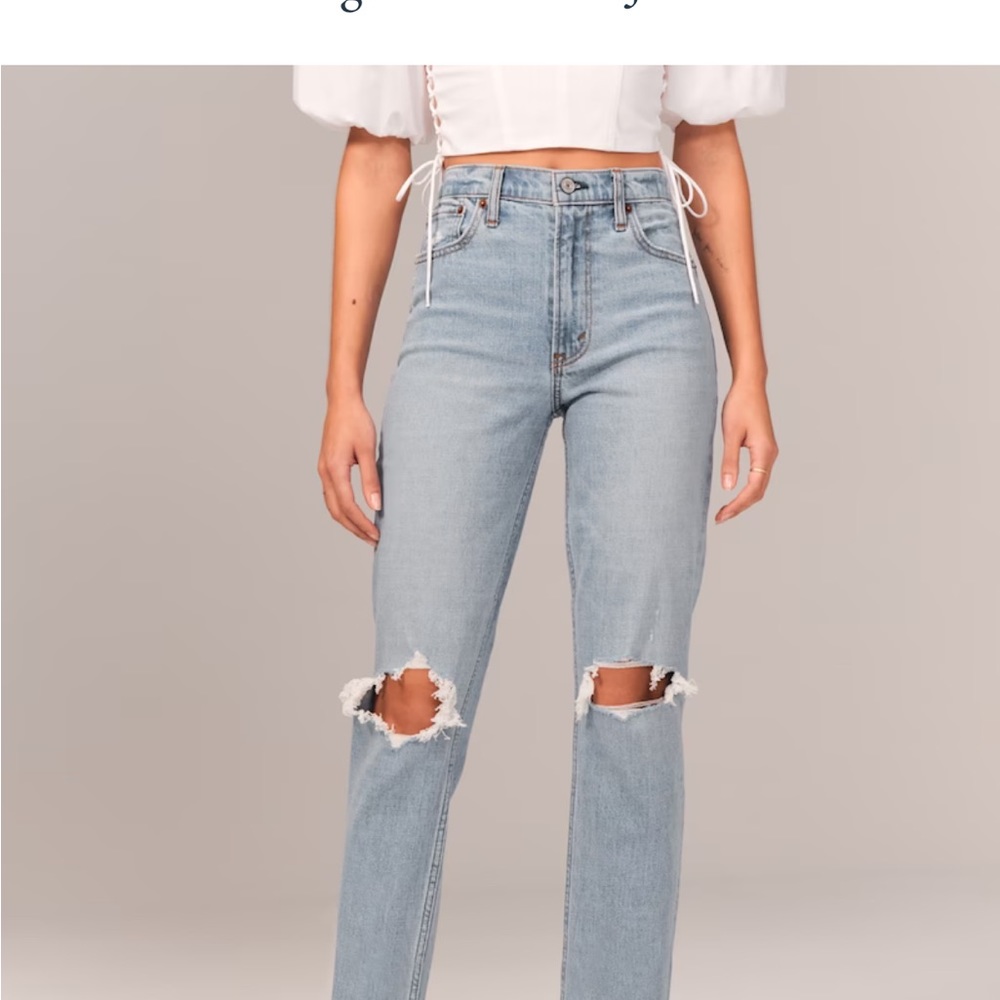 Abercrombie and Fitch The Mom High Rise 26/2